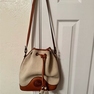 Dooney and Bourke Chic Tan and Cream Leather Bucket Shoulder Bag